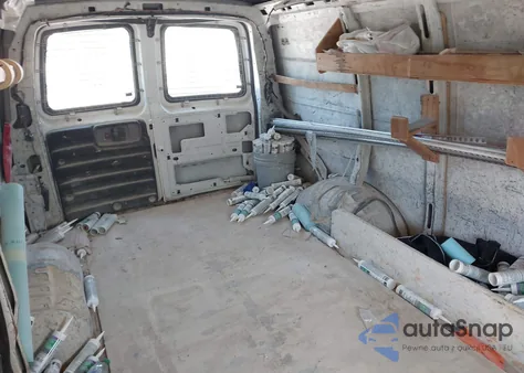 2005 Chevrolet Express from USA, damaged, VIN 1GCGG25V051193312